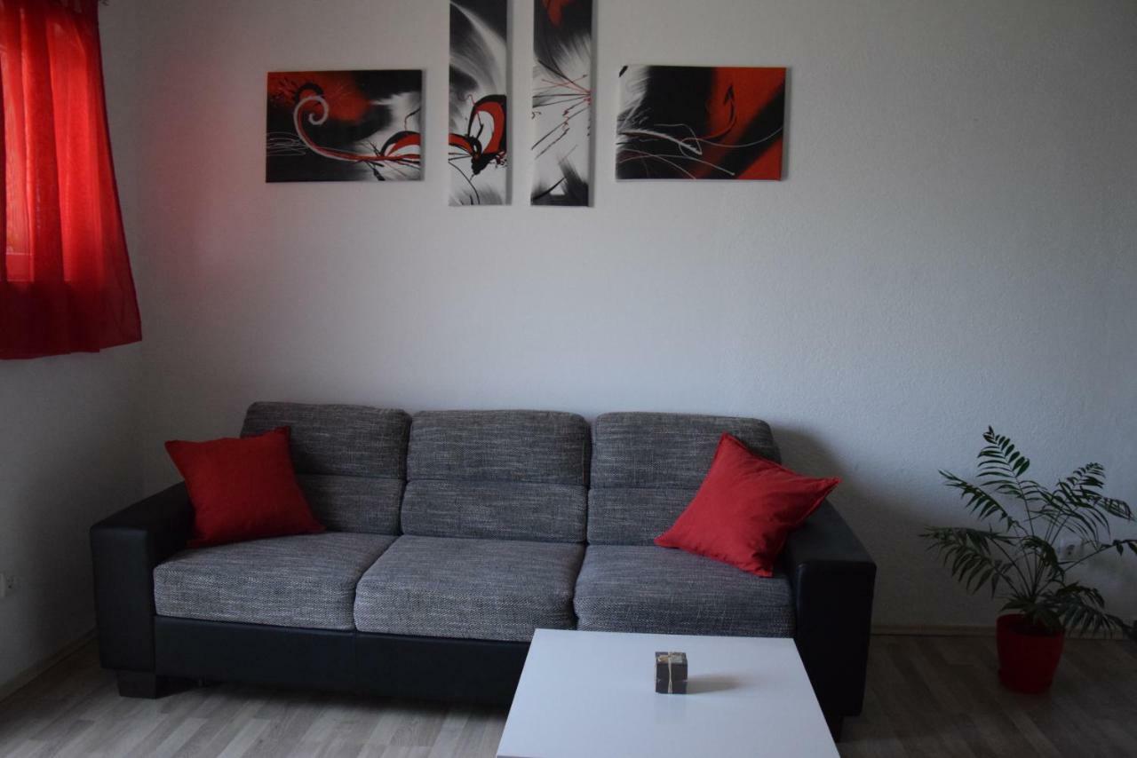 Apartament Apartman Ana Sali Zewnętrze zdjęcie