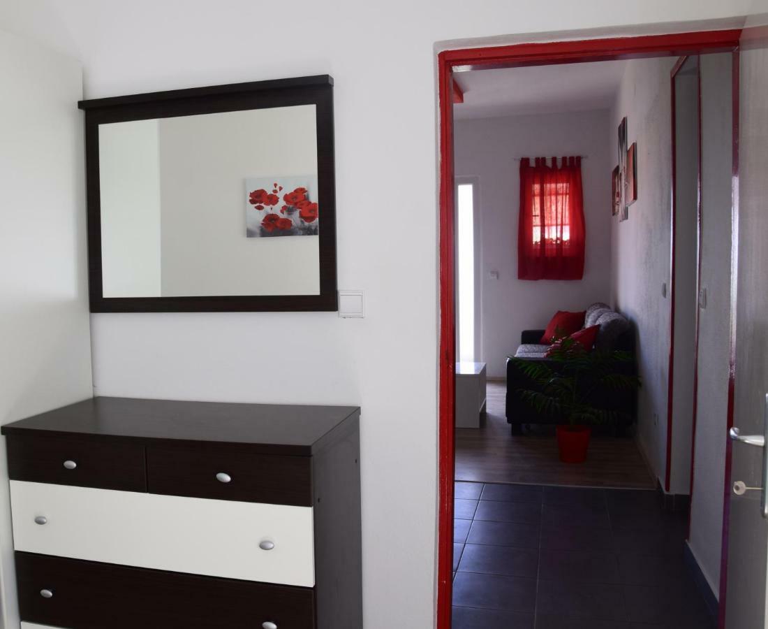Apartament Apartman Ana Sali Zewnętrze zdjęcie